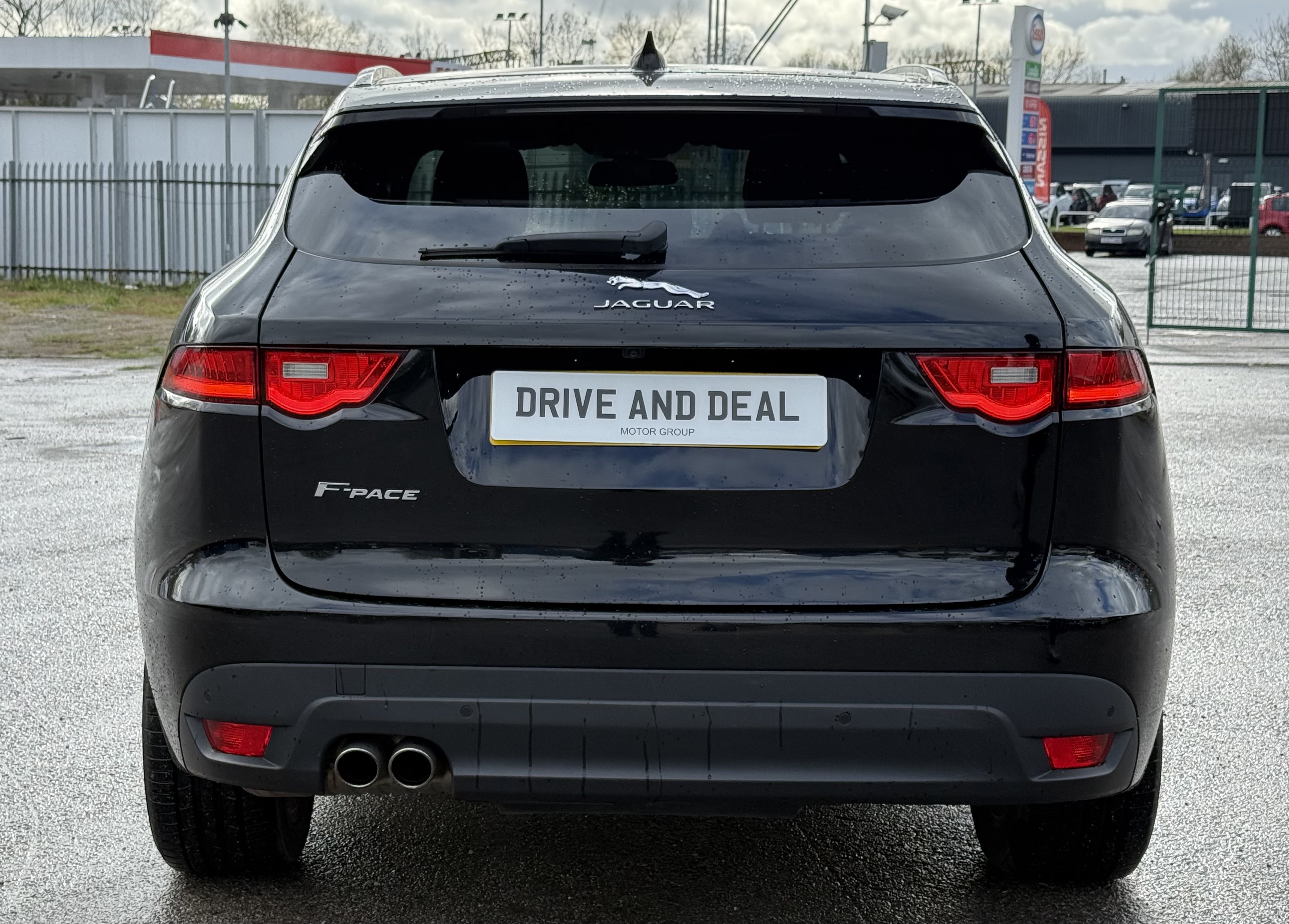 Jaguar F-pace